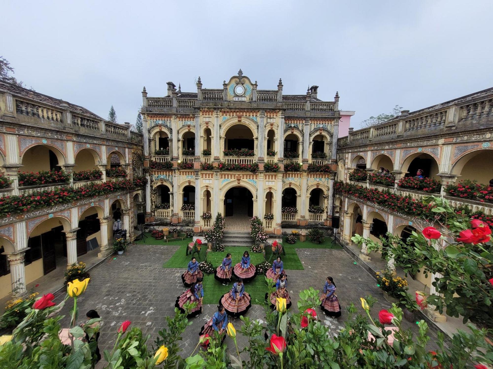 Cong Fu Hotel Bac Ha  Buitenkant foto
